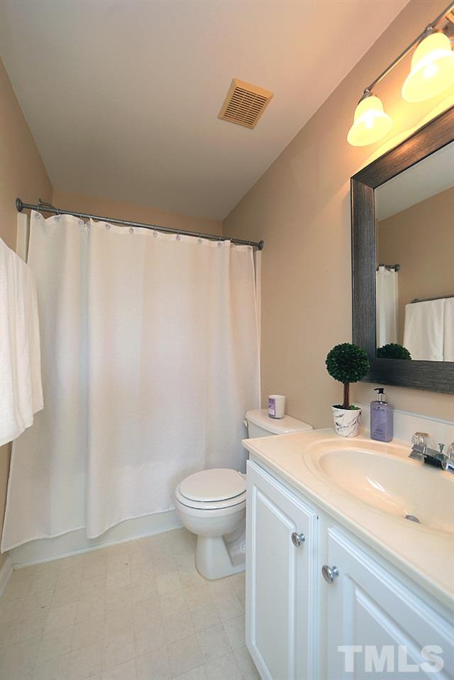 8239 City Loft Court Raleigh, NC 27613 - Photo 14 of 19 Gallery Image 14