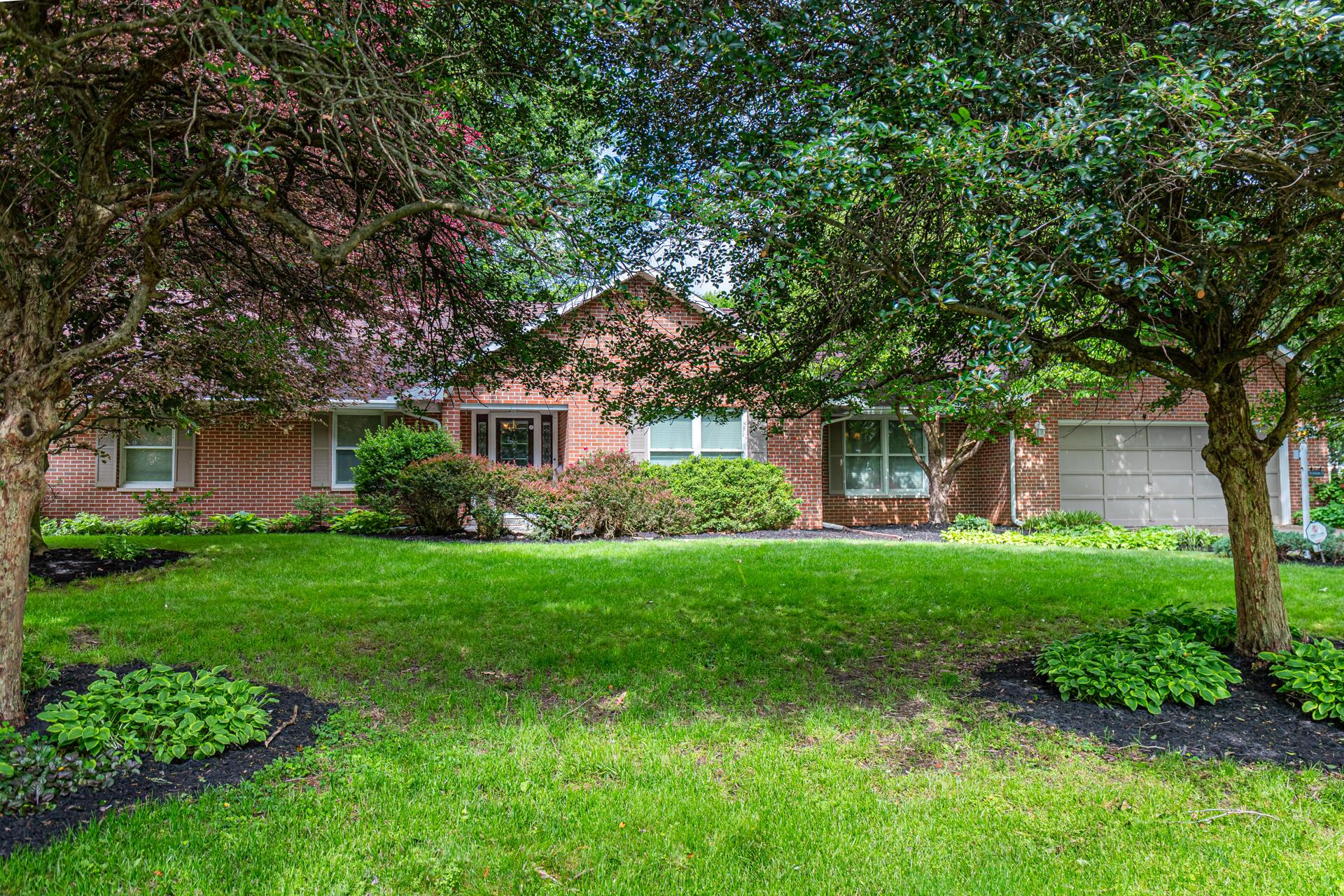 749 Harding Road Marion, OH 43302 - Photo 2 of 31 IMG-4