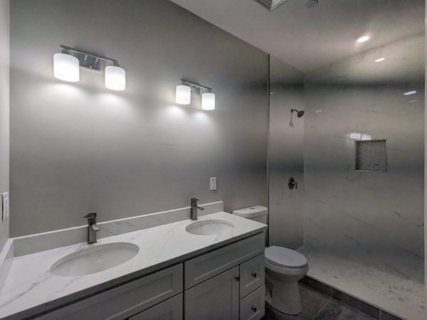 13 Nahant Street, Unit 4C Lynn, MA 01902 - Photo 13 of 28