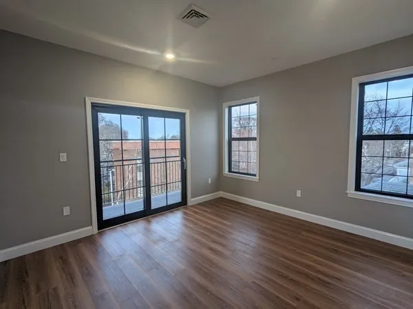 $479,000 | 13 Nahant Street, Unit 4C, Lynn, MA 01902