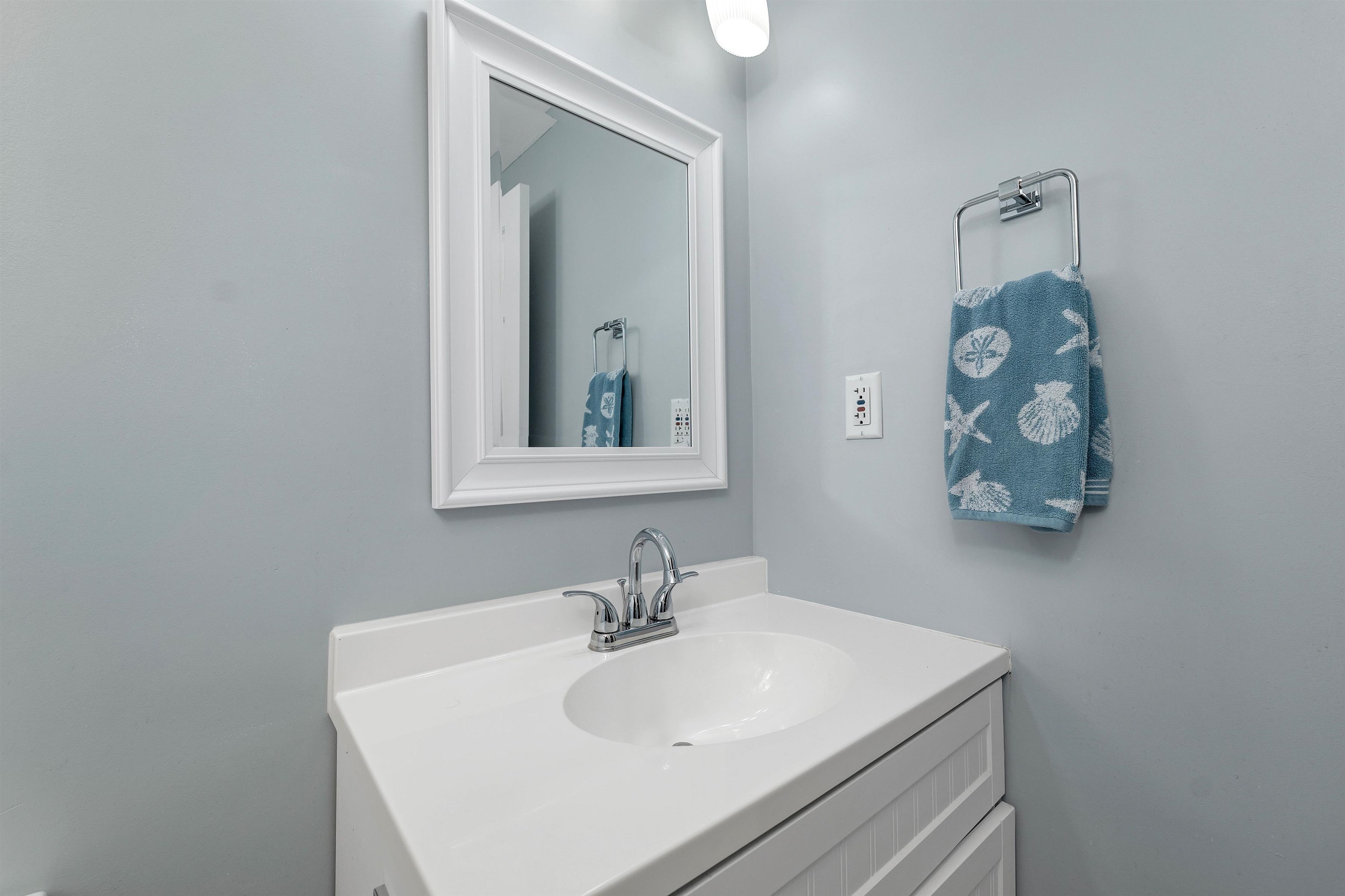 445 Ocean Boulevard, Unit 11 Hampton, NH 03842 - Photo 12 of 34