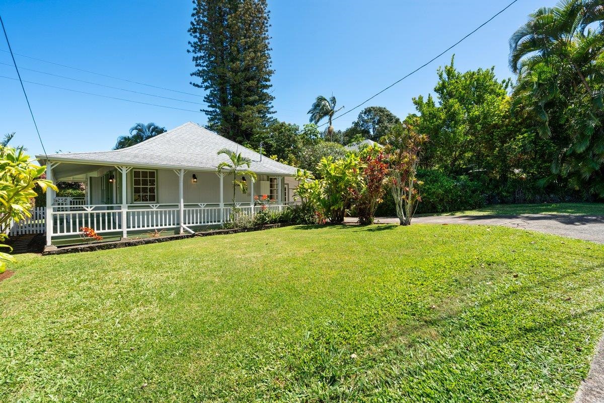 3217 Luahine Place Haiku, HI 96708 - Photo 8 of 48