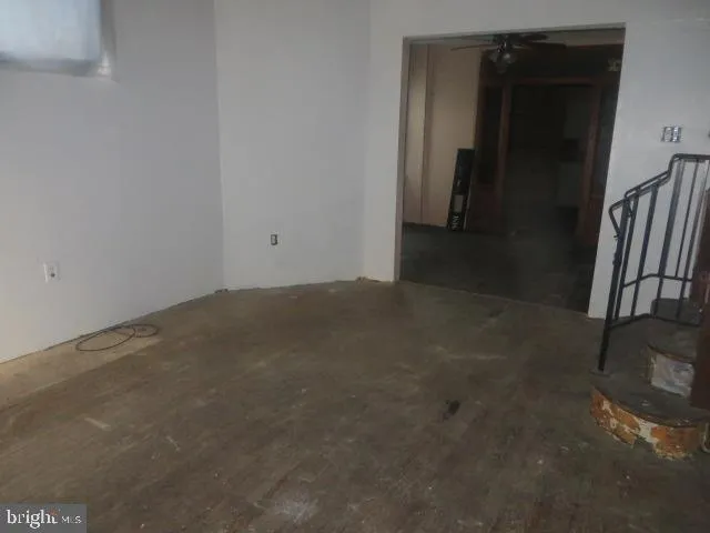 a view of empty room