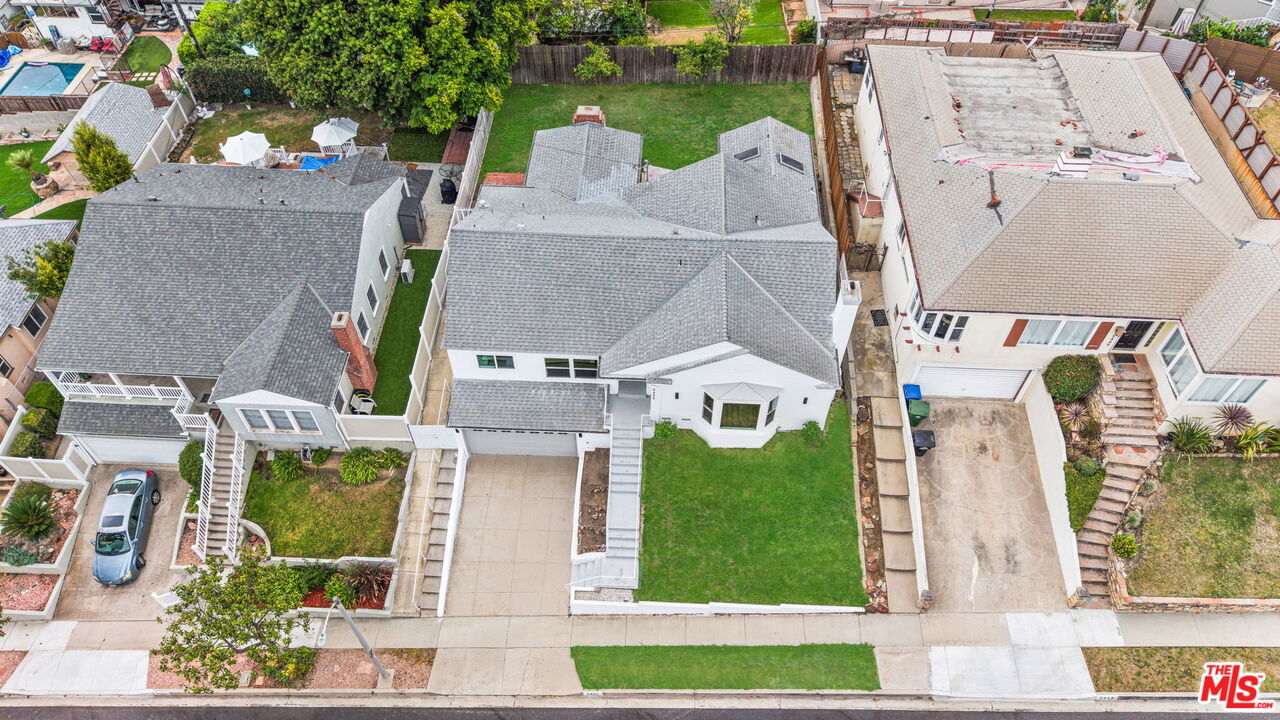 5455 Harcross Drive Los Angeles, CA 90043 - Photo 3 of 57 Gallery Image 3