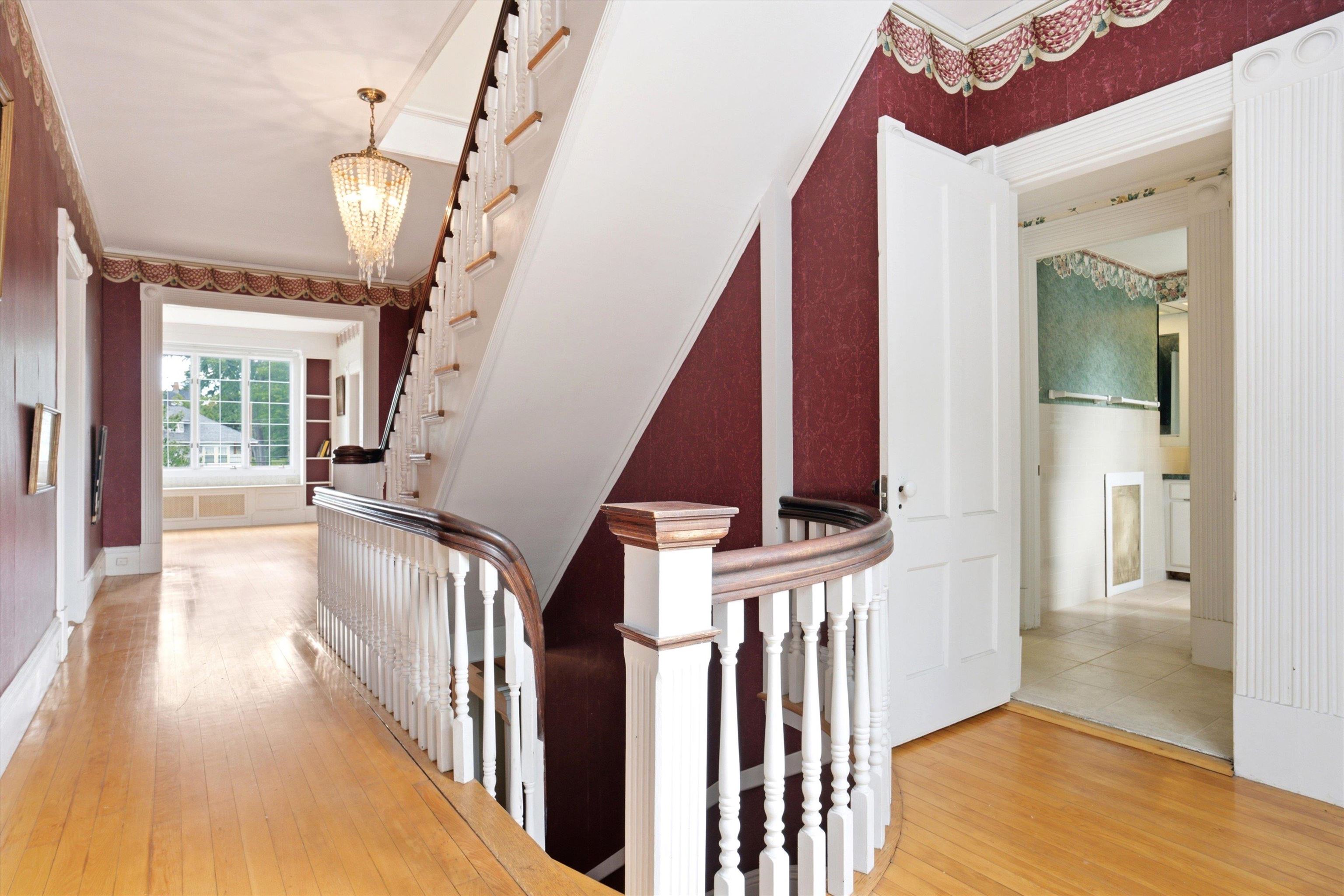 2108 Elm Street Manchester, NH 03104 - Photo 20 of 59