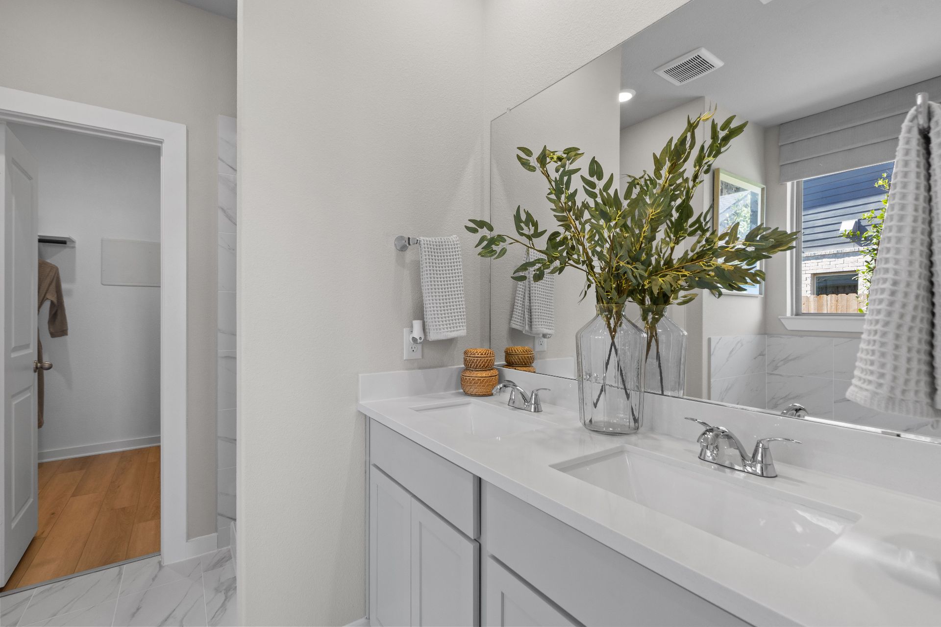 25533 Flora Bella Lane Elgin, TX 78621 - Photo 10 of 29 Primary Bath retreat with dual vanities - Representative Photo