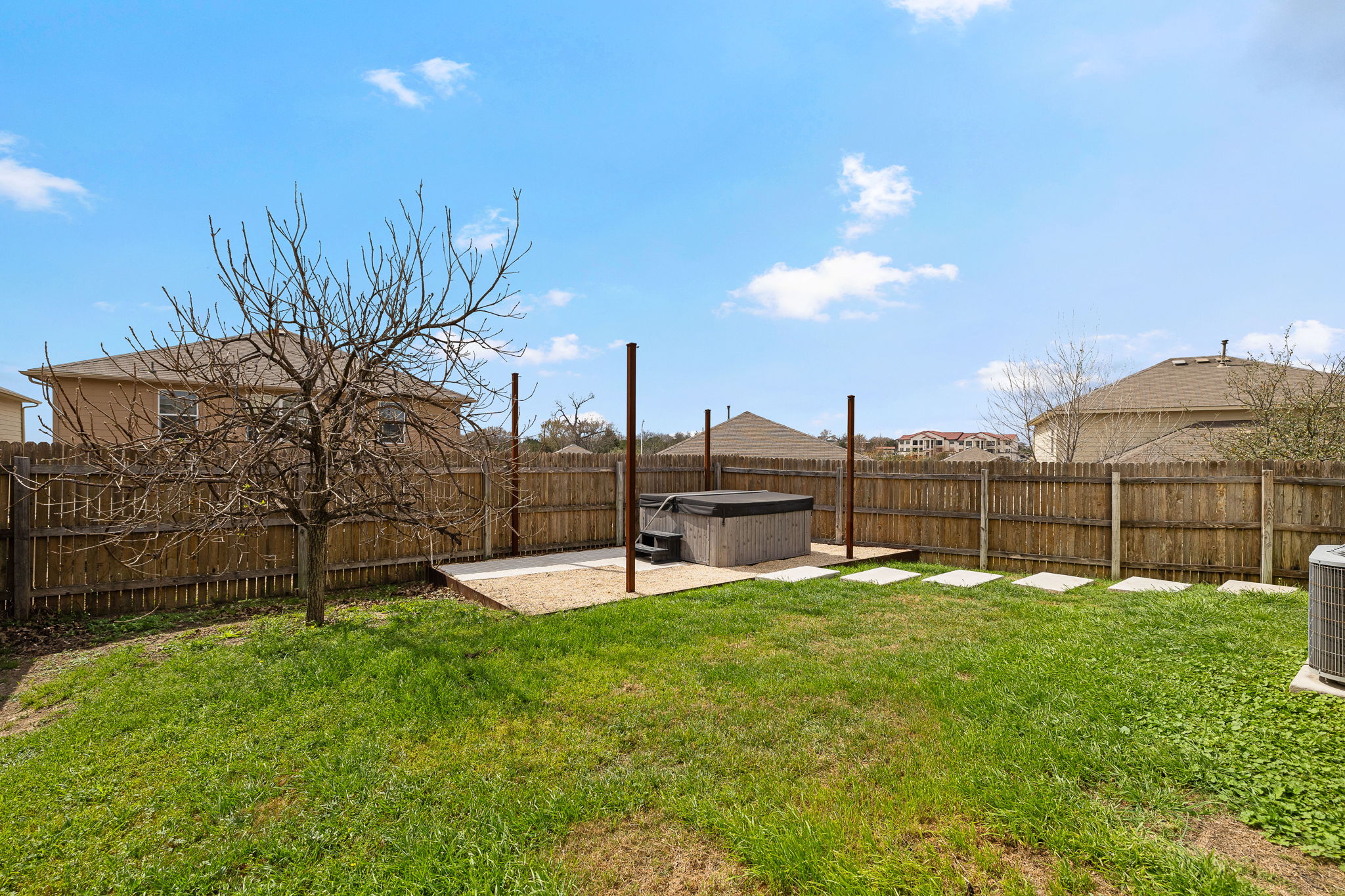 2009 Grow Lane Austin, TX 78754 - Photo 25 of 29
