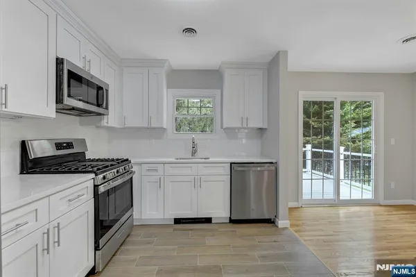 $4,300 | 111 Moffatt Road, Mahwah, NJ 07430