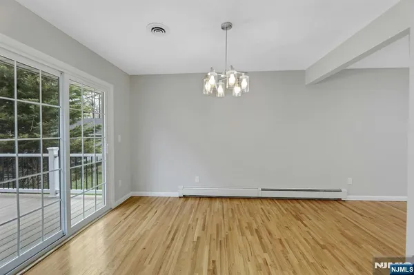 $4,300 | 111 Moffatt Road, Mahwah, NJ 07430