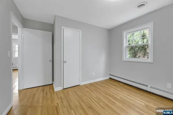 $4,300 | 111 Moffatt Road, Mahwah, NJ 07430