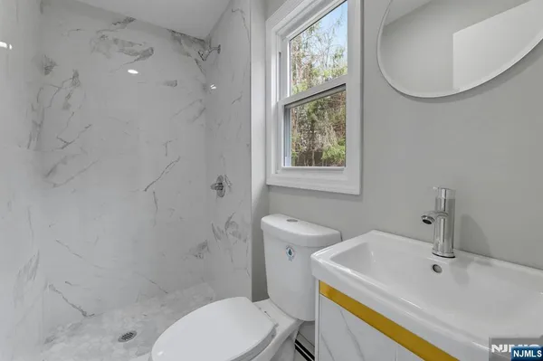 $4,300 | 111 Moffatt Road, Mahwah, NJ 07430