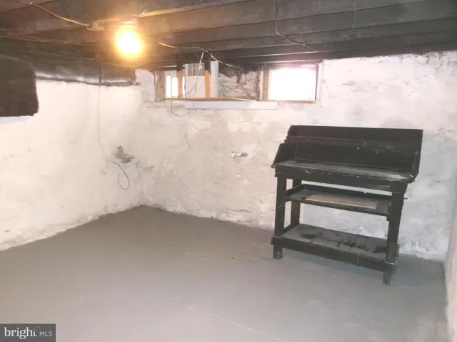 $104,850 | 433 East Auburn Street, Philadelphia, PA 19134