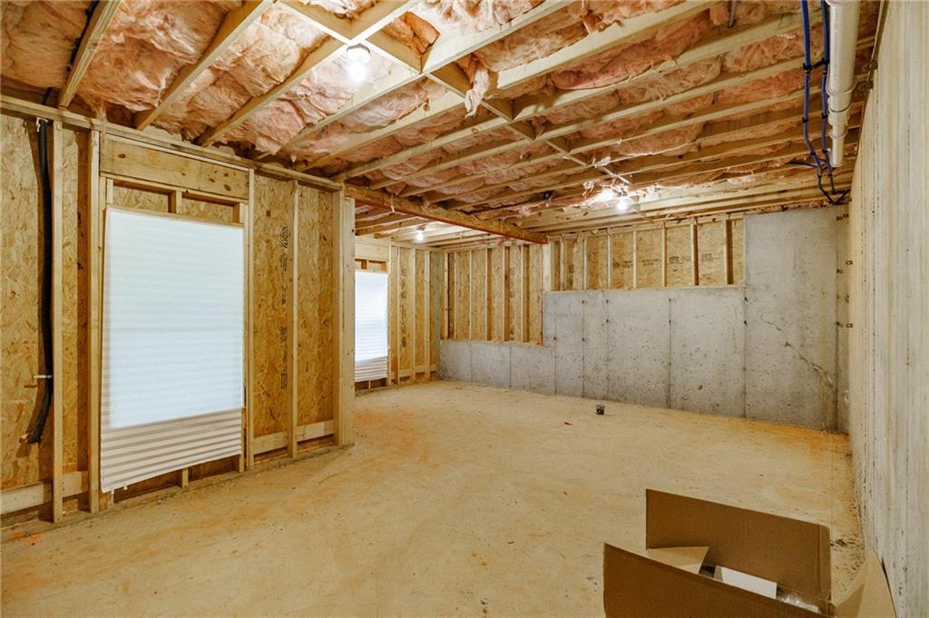 103 Three Rivers Court Hull, GA 30646 - Photo 36 of 40 a view of an empty room