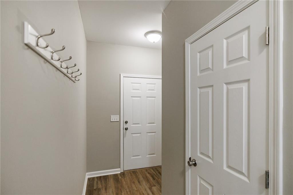 103 Three Rivers Court Hull, GA 30646 - Photo 5 of 40 a view of room with hallway and closet