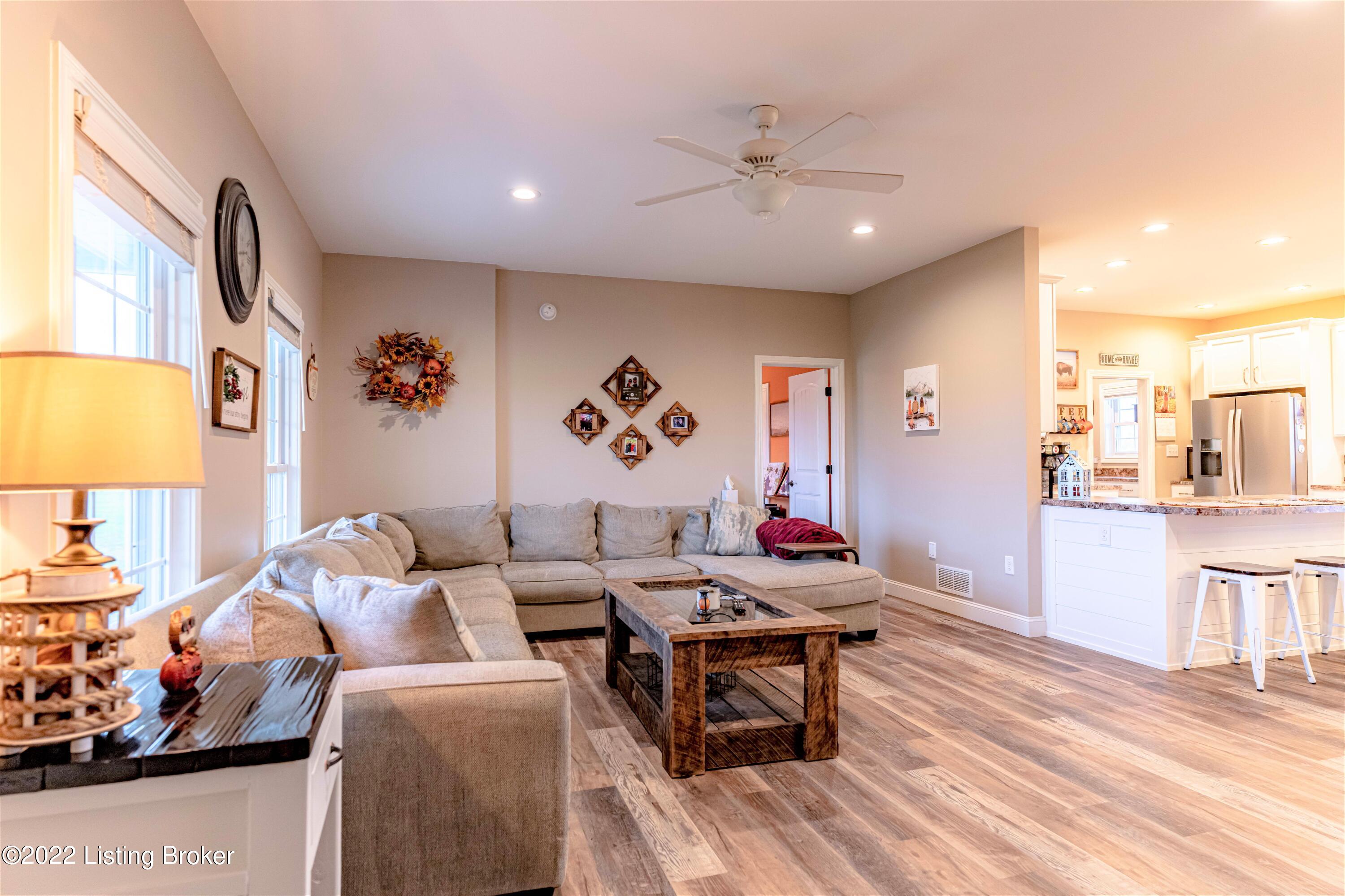 6507 Vigo Road Bagdad, KY 40003 - Photo 6 of 59 Family Room