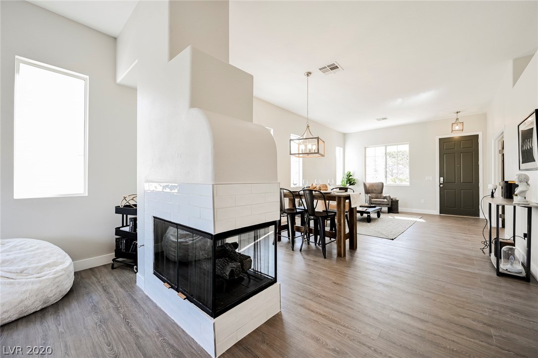 10104 Pinnacle View Place Las Vegas, NV 89134 - Photo 5 of 24