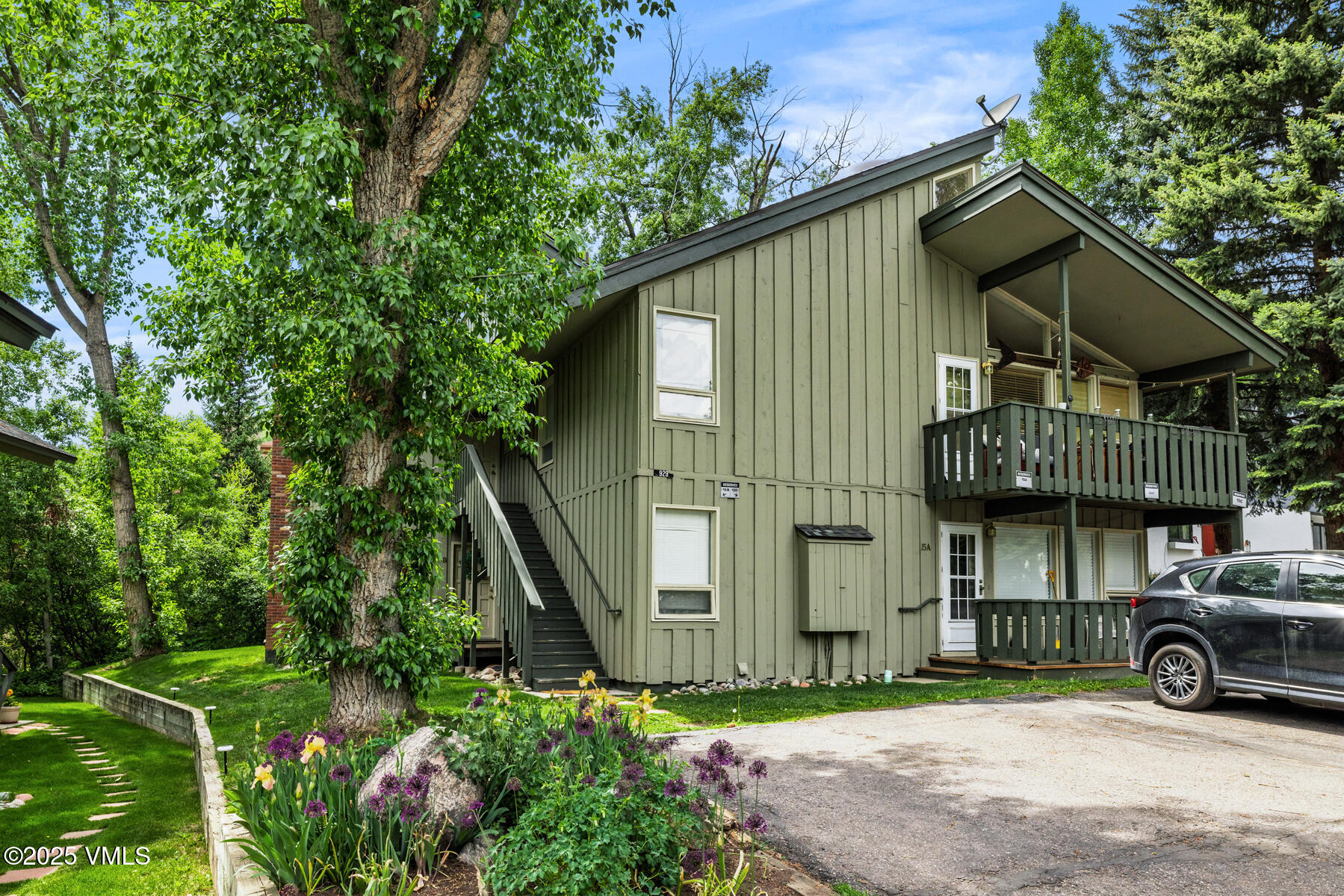 929 Red Sandstone Road, Unit 15D Vail, CO 81657 - Photo 1 of 19 Front of Condo