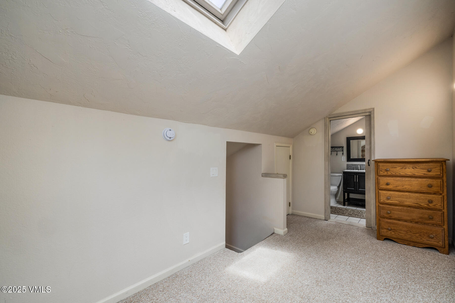 929 Red Sandstone Road, Unit 15D Vail, CO 81657 - Photo 11 of 19 Primary Bedroom View