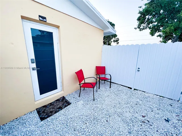 $685,000 | 1321 Northwest 171st Street, Miami Gardens, FL 33169