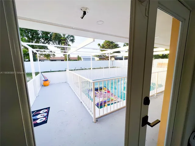 $685,000 | 1321 Northwest 171st Street, Miami Gardens, FL 33169