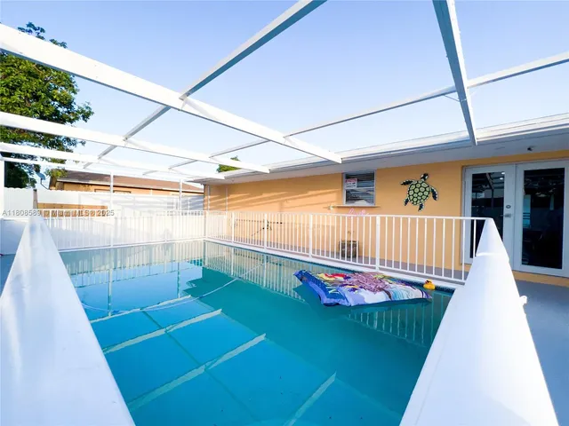 $685,000 | 1321 Northwest 171st Street, Miami Gardens, FL 33169