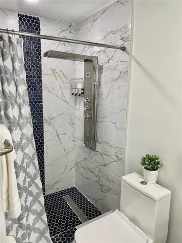 $685,000 | 1321 Northwest 171st Street, Miami Gardens, FL 33169