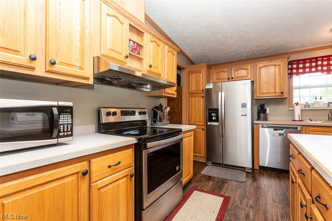 6781 Lake Road Medina, OH 44256 - Photo 14 of 32 Gallery Image 14