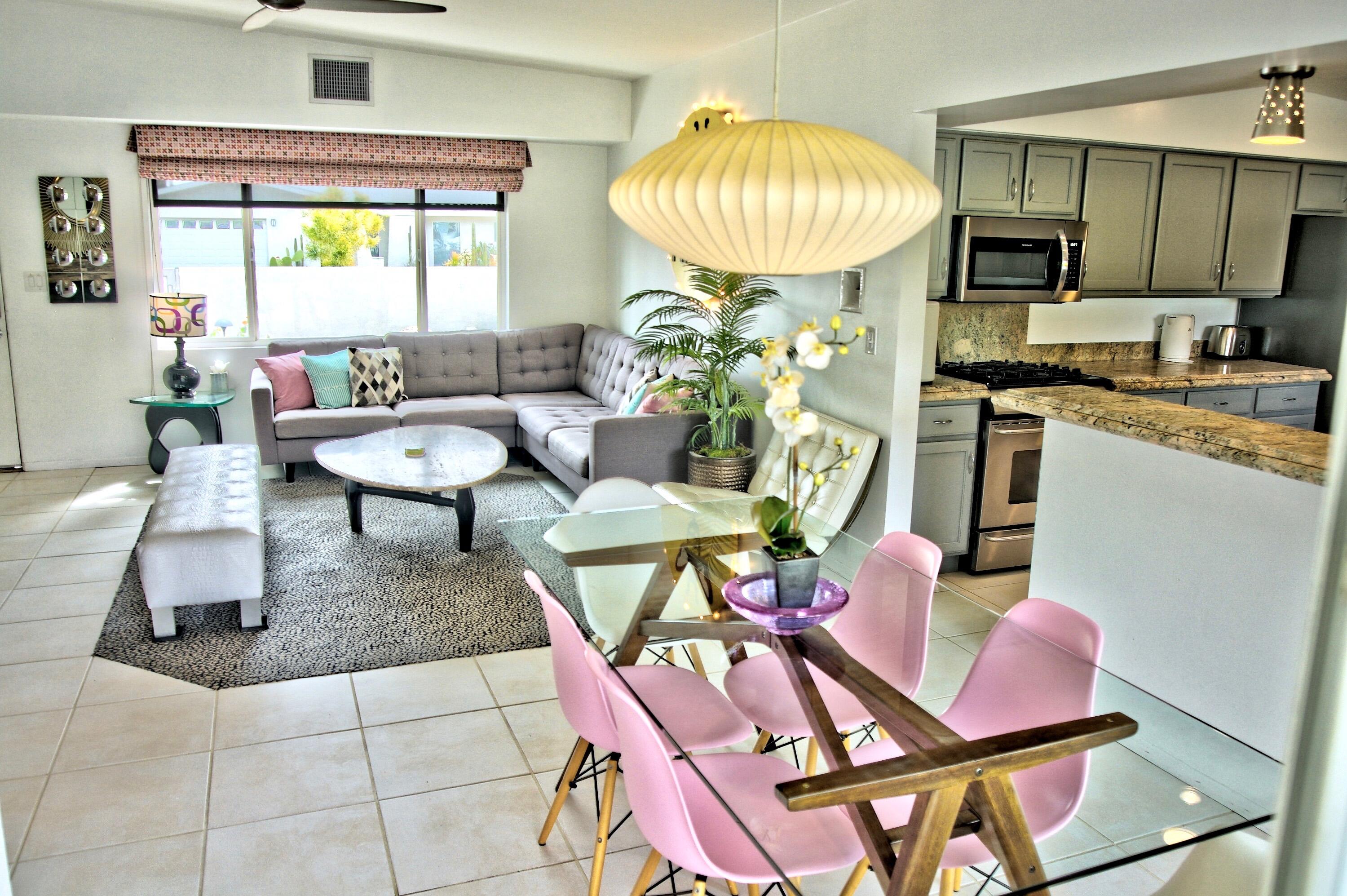 1443 North Vaquero Road Palm Springs, CA 92262 - Photo 28 of 70 Dining and Living