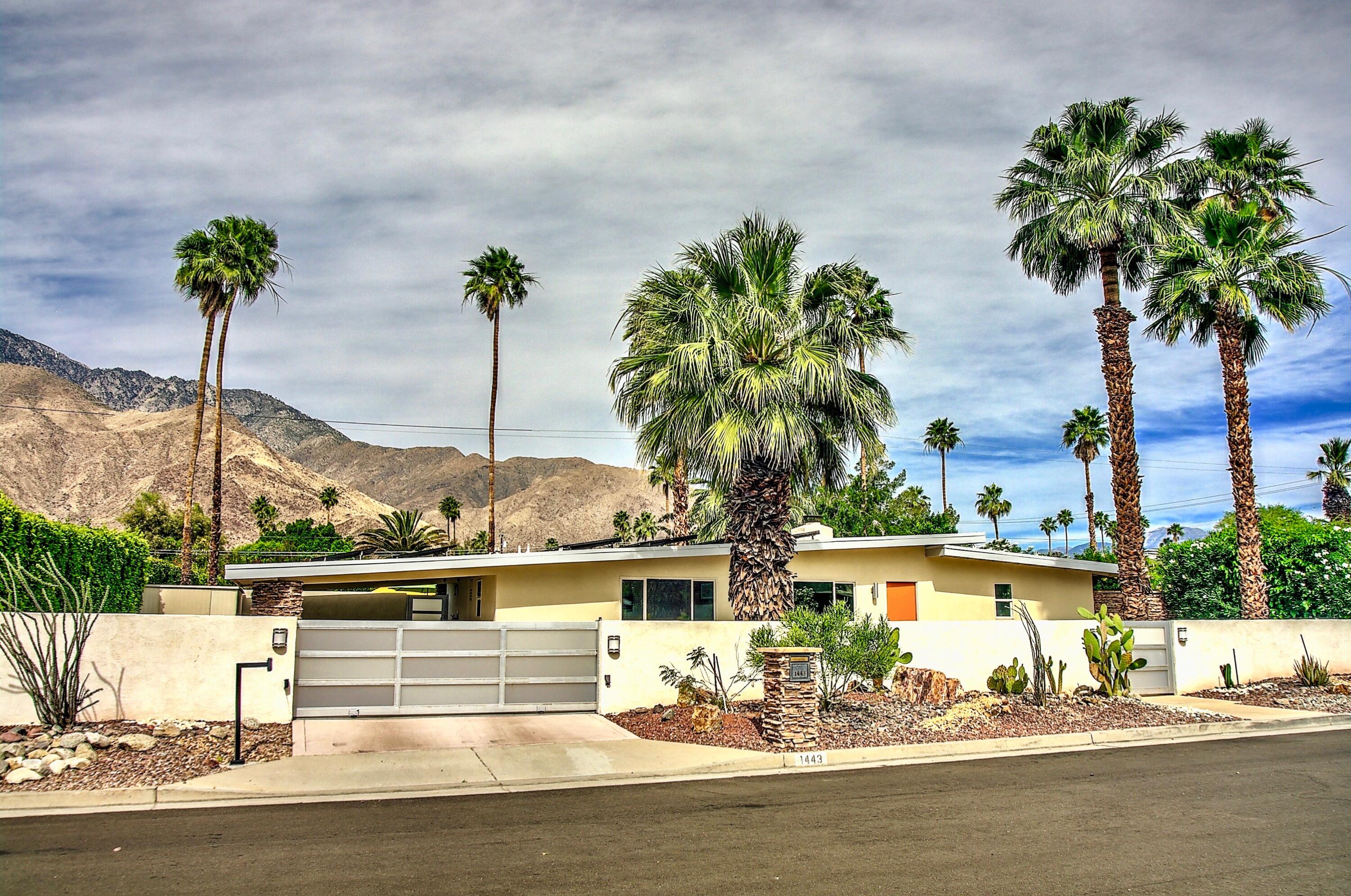 1443 North Vaquero Road Palm Springs, CA 92262 - Photo 4 of 70 Front