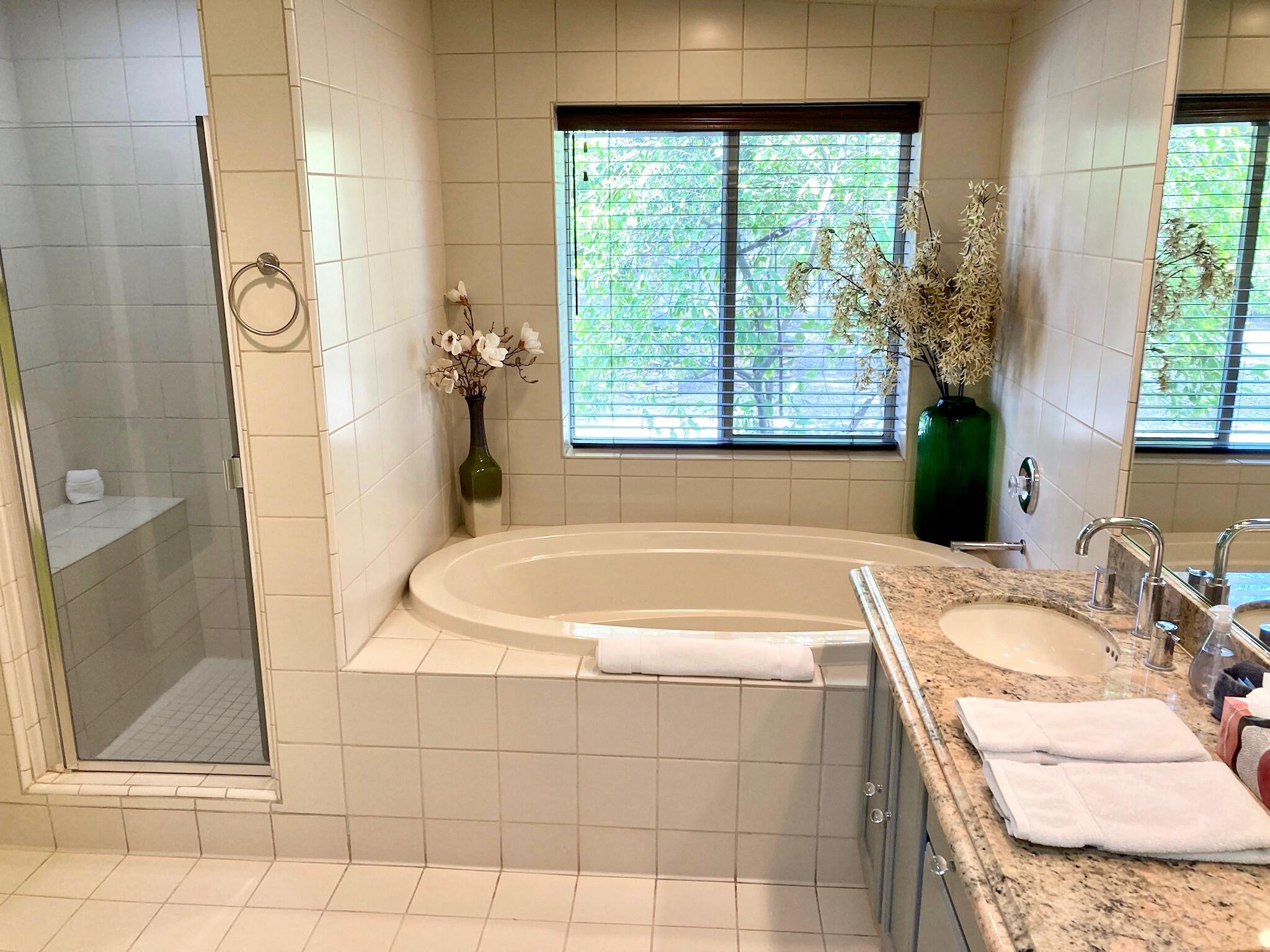 1443 North Vaquero Road Palm Springs, CA 92262 - Photo 45 of 70 Primary Bath