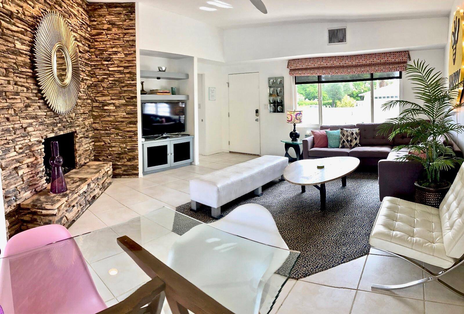 1443 North Vaquero Road Palm Springs, CA 92262 - Photo 54 of 70 Living Room