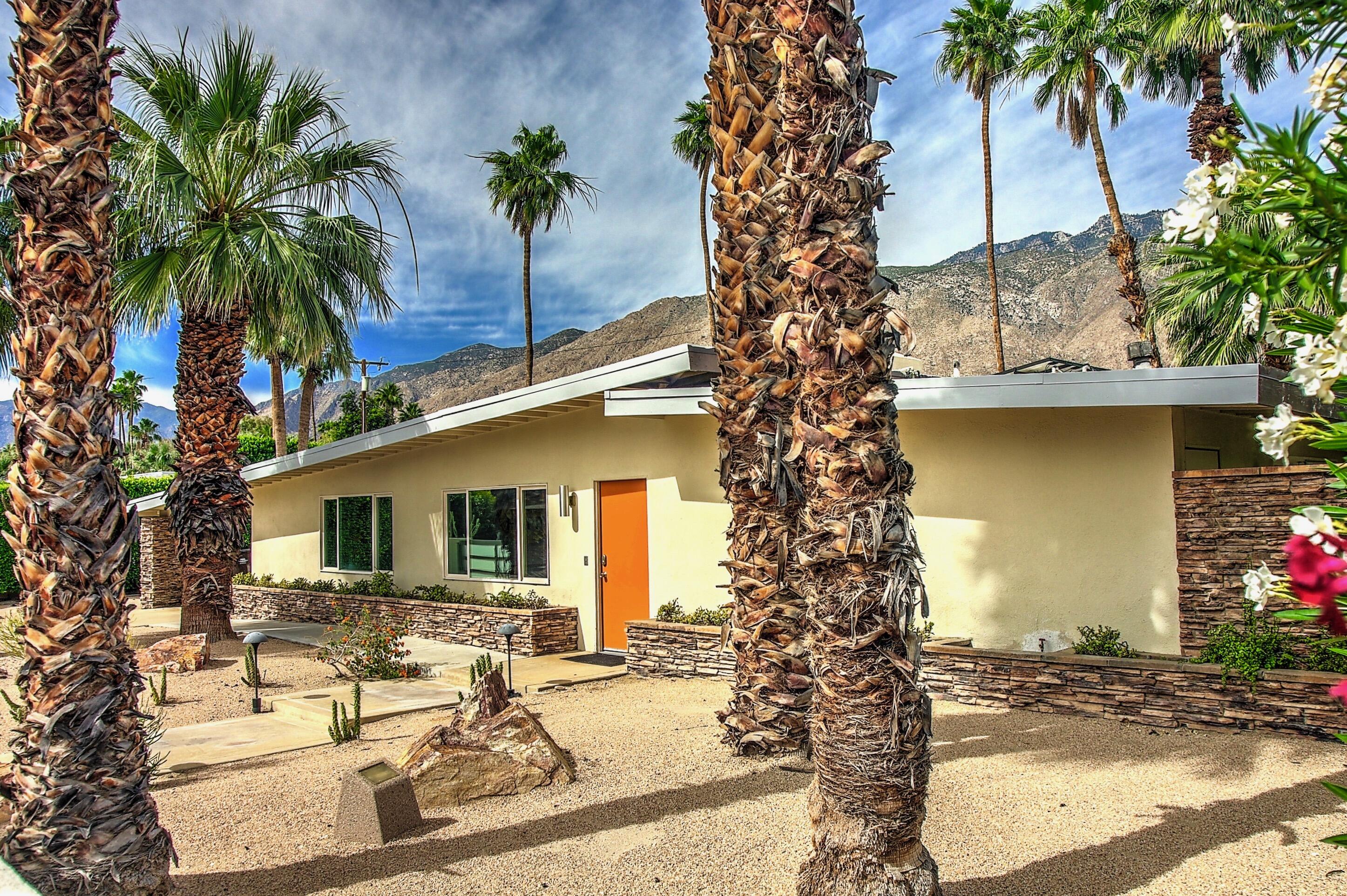 1443 North Vaquero Road Palm Springs, CA 92262 - Photo 64 of 70 Front yard