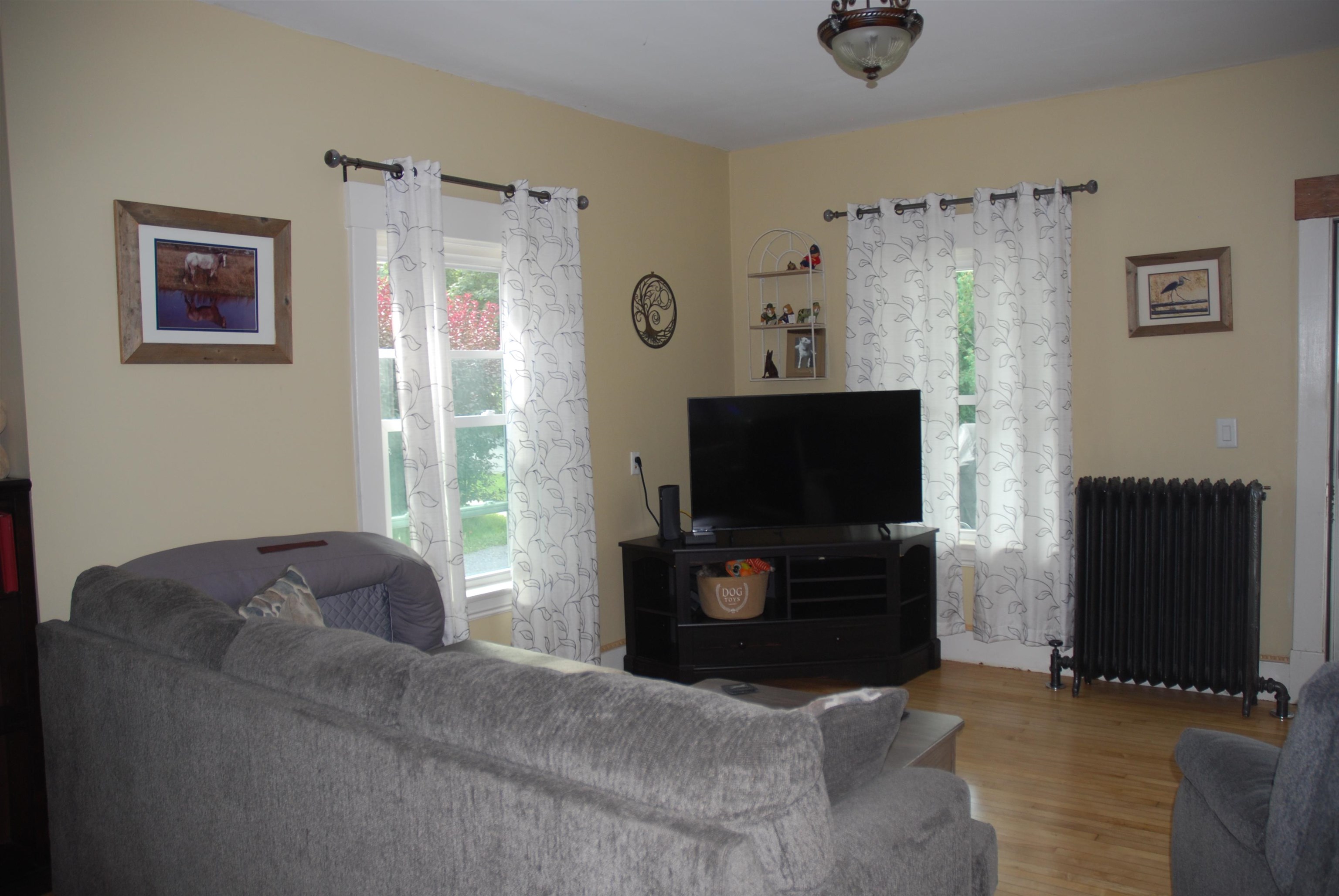 3 Stowell Street St. Albans, VT 05478 - Photo 5 of 26 Gallery Image 5