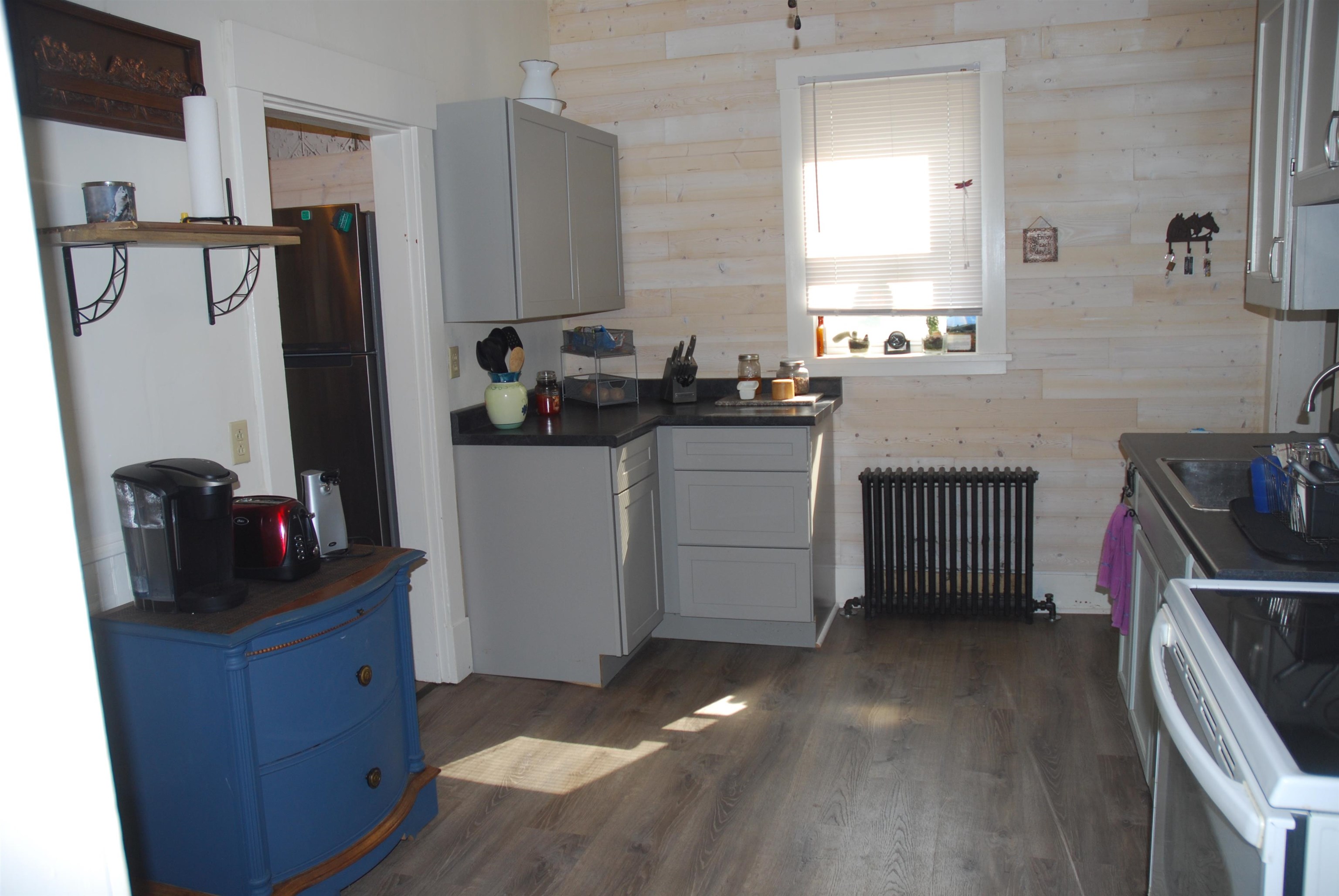 3 Stowell Street St. Albans, VT 05478 - Photo 6 of 26 Gallery Image 6