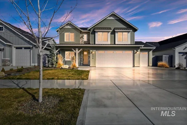 $599,900 | 10378 Loneleaf Drive, Nampa, ID 83687