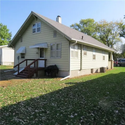 $91,000 | 607 North Locust Street, Stanberry, MO 64489