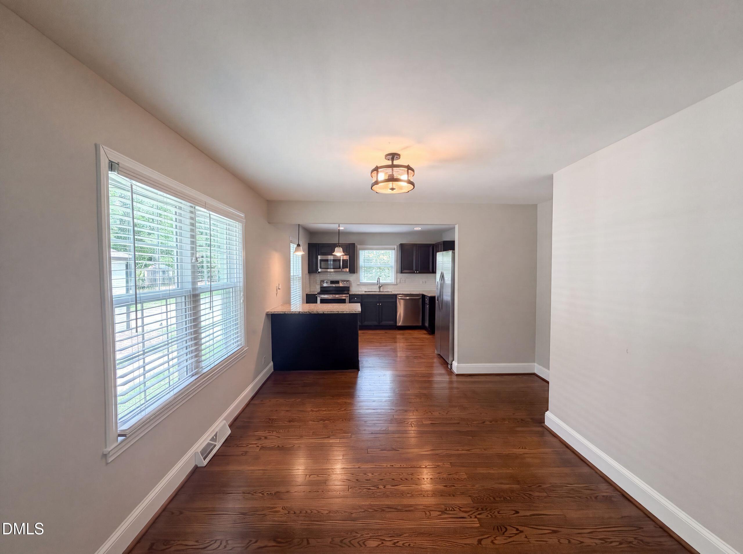 1712 North Roxboro Street Durham, NC 27701 - Photo 7 of 16 listing_6
