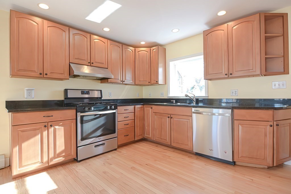 11 Riverside Street Danvers, MA 01923 - Photo 9 of 24 Gallery Image 9