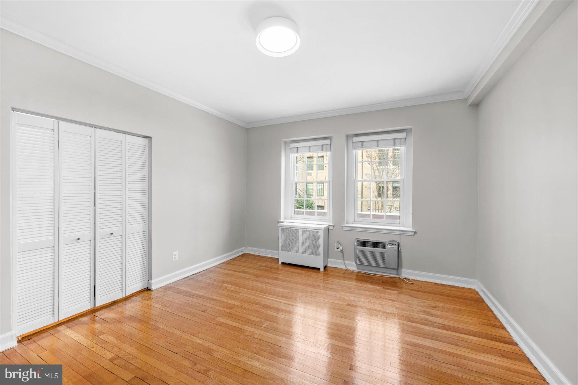 4700 Connecticut Avenue Northwest, Unit 206 Washington, DC 20008 - Photo 13 of 20 Guest bedroom