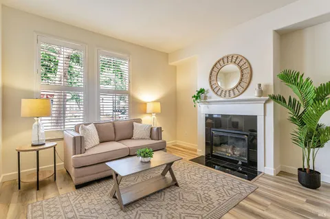 $869,000 | 27 Arnold Drive, Novato, CA 94949