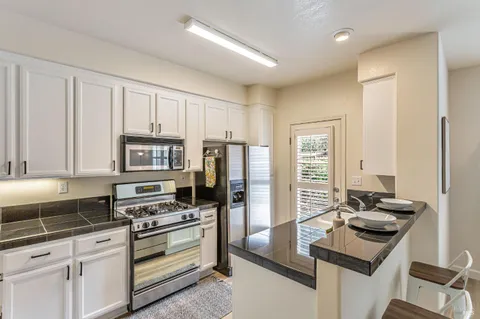 $869,000 | 27 Arnold Drive, Novato, CA 94949