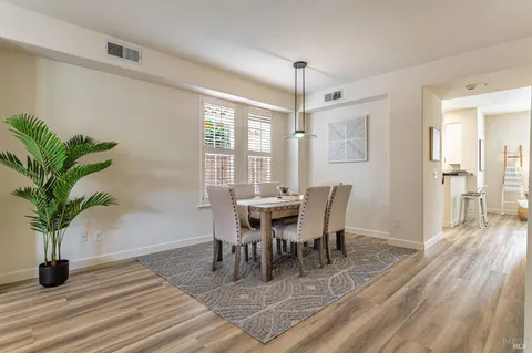 $869,000 | 27 Arnold Drive, Novato, CA 94949