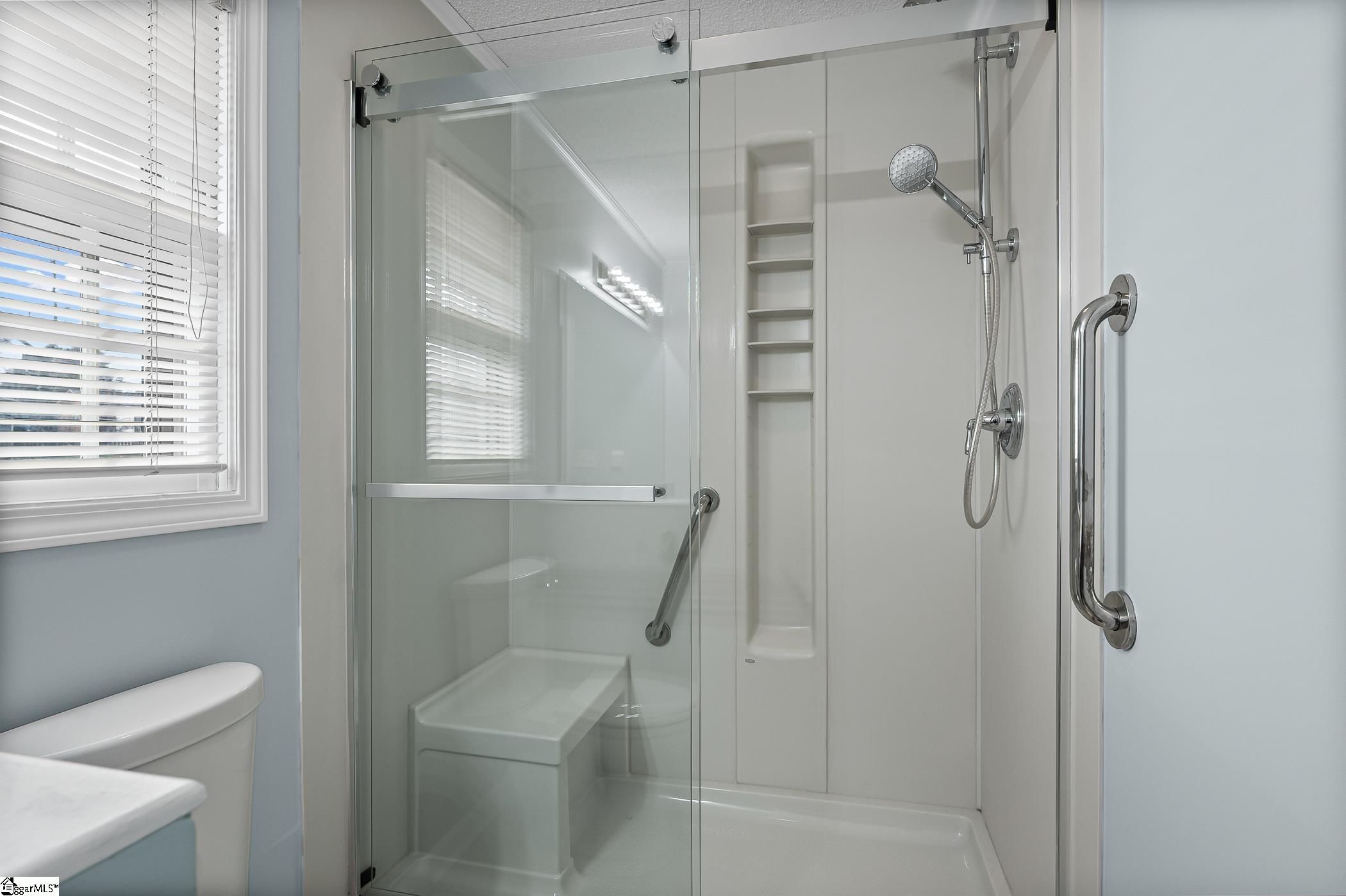 1109 Oak Hill Drive Anderson, SC 29621 - Photo 18 of 44