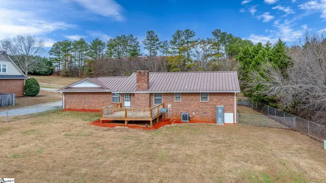 $285,000 | 1109 Oak Hill Drive, Anderson, SC 29621