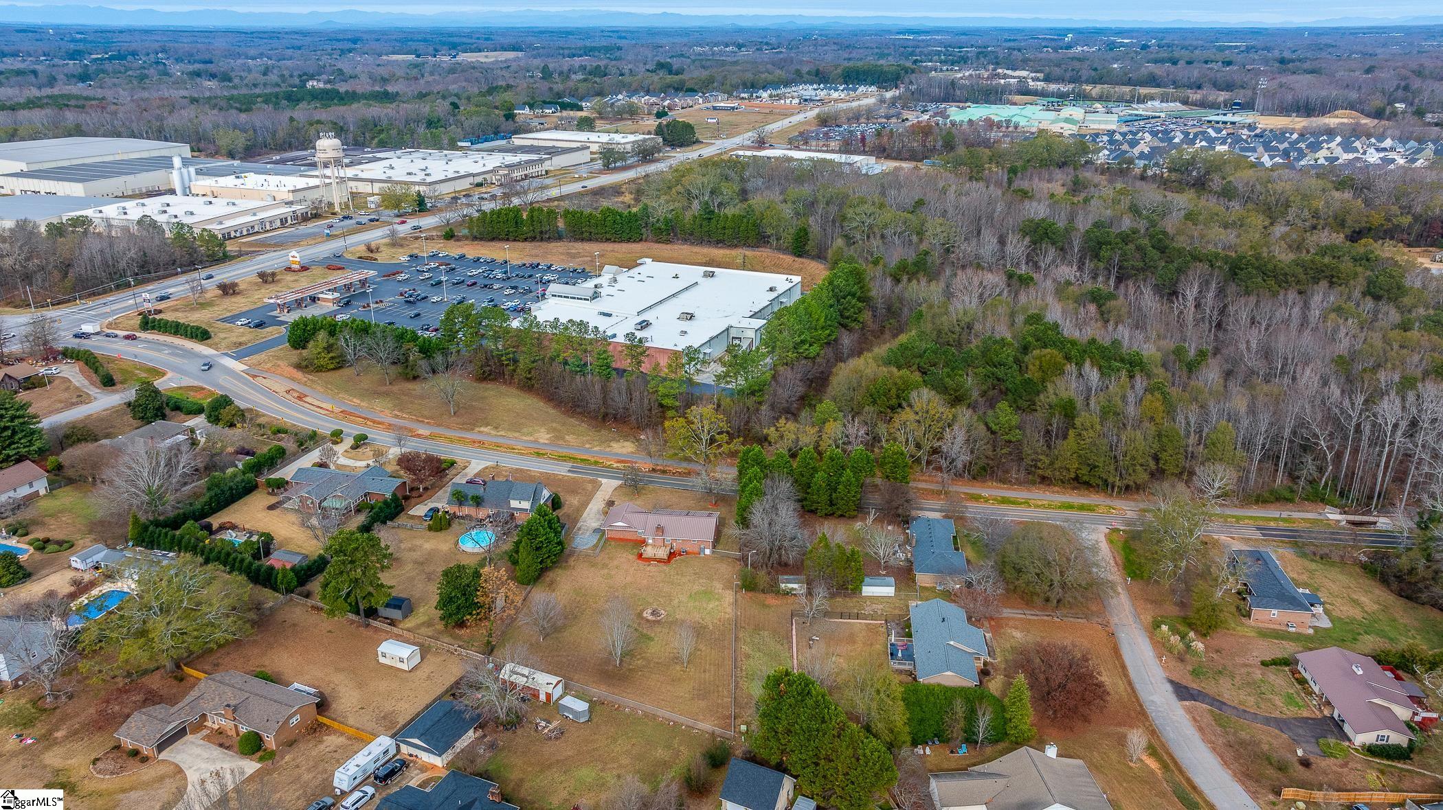 1109 Oak Hill Drive Anderson, SC 29621 - Photo 39 of 44