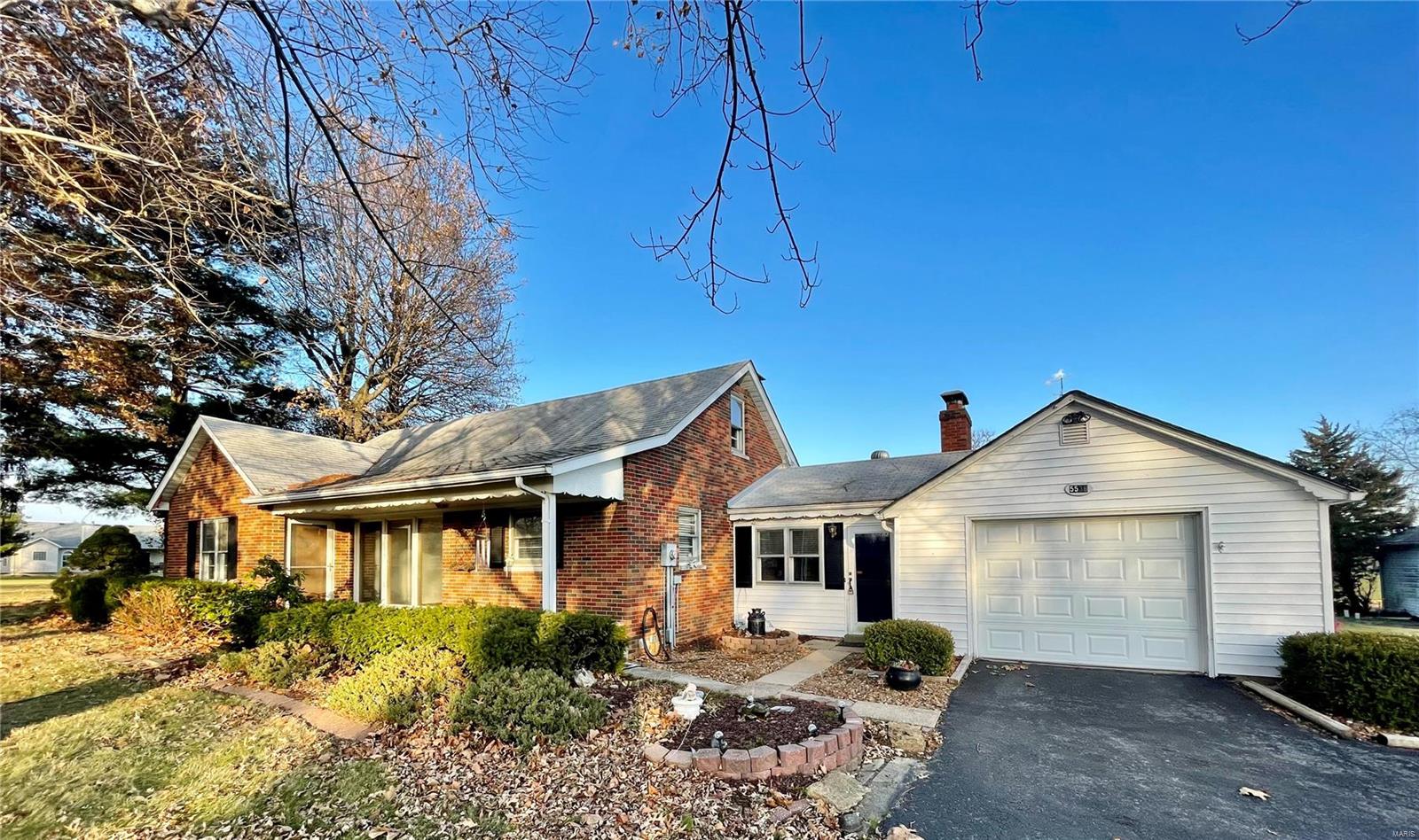 5536 Sugar Loaf Road Collinsville, IL 62234 - Photo 1 of 19 Gallery Image 1