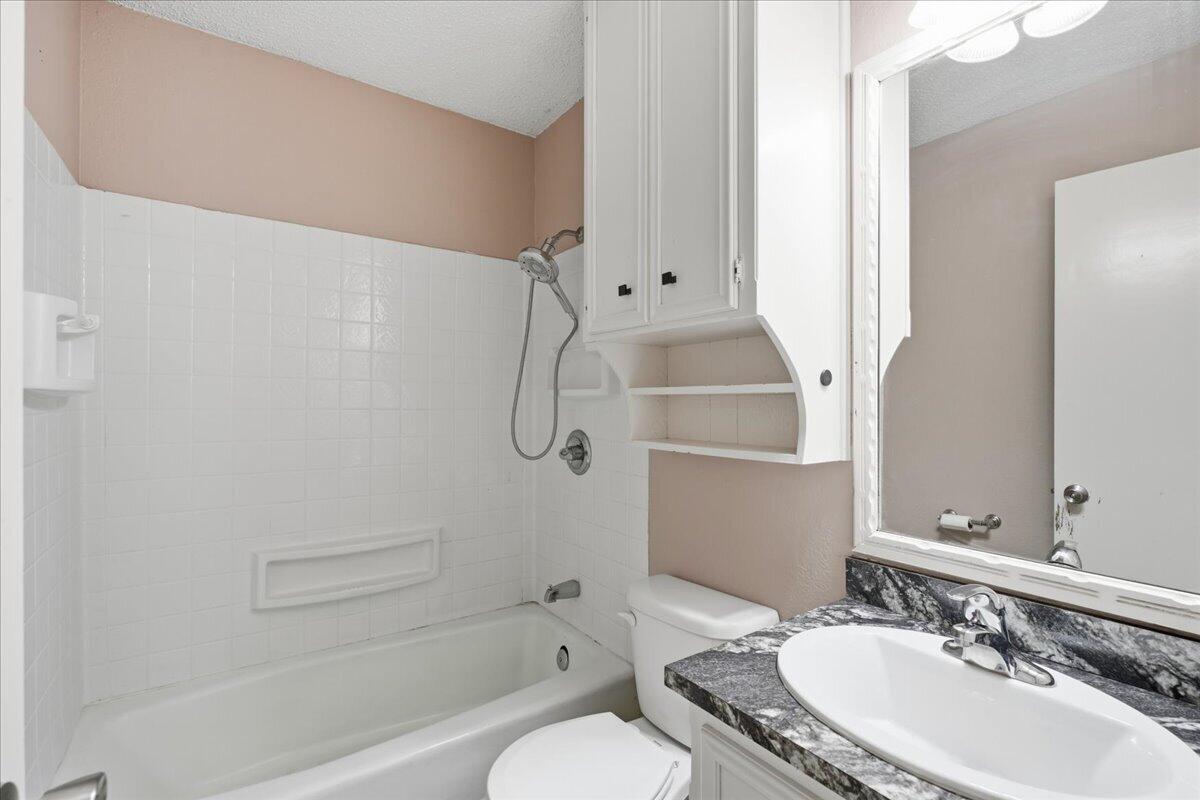 5702 2nd Street Lubbock, TX 79416 - Photo 14 of 22 18-5702_2nd_st_018