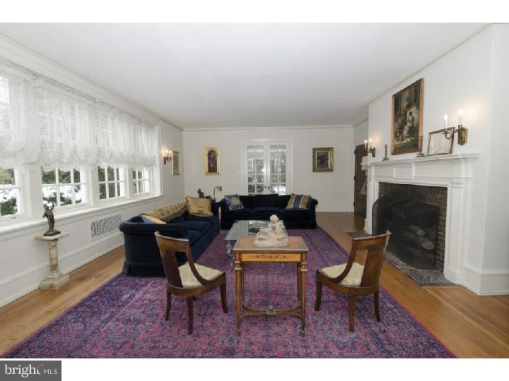 409 Merwyn Road Merion Station, PA 19066 - Photo 4 of 25 Gallery Image 4