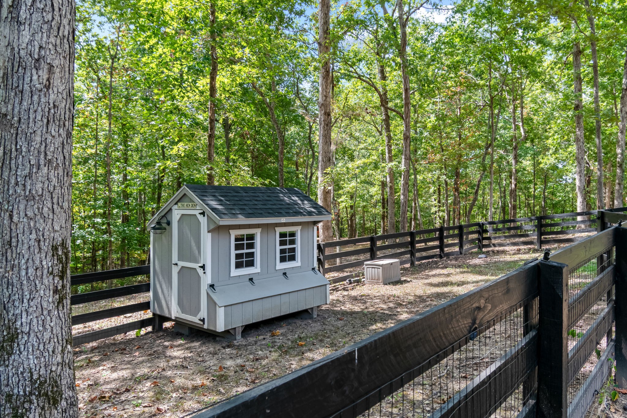 6011 Garrison Springs Road Franklin, TN 37064 - Photo 81 of 99 a view of a house with a yard from a balcony
