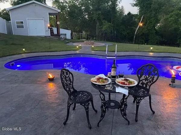 $585,000 | 19 Autumn Lane, Troy, NY 12182